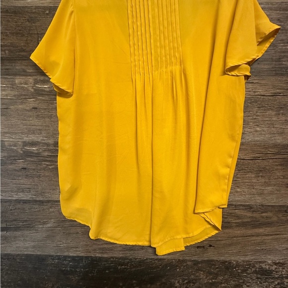 Torrid Yellow Flutter Sleeve Blouse with Bib Collar - Picture 2 of 6